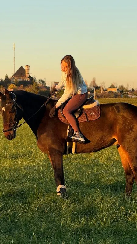 Если бы у вселенной было имя, её бы звали Коринф 💔