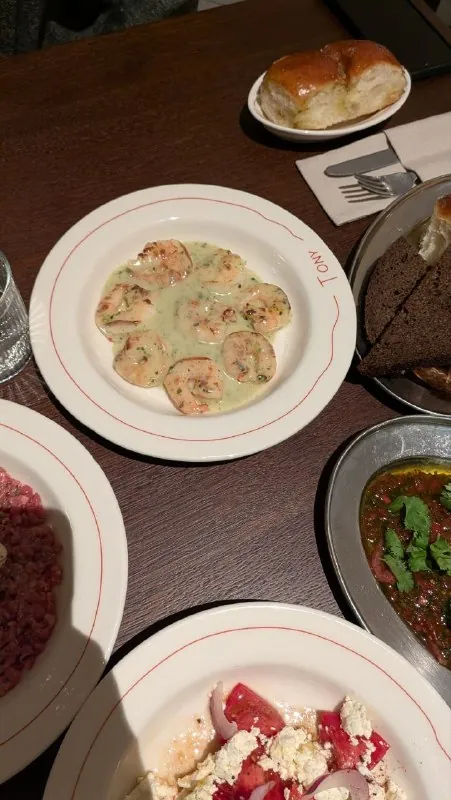 Тони в Озерном переулке