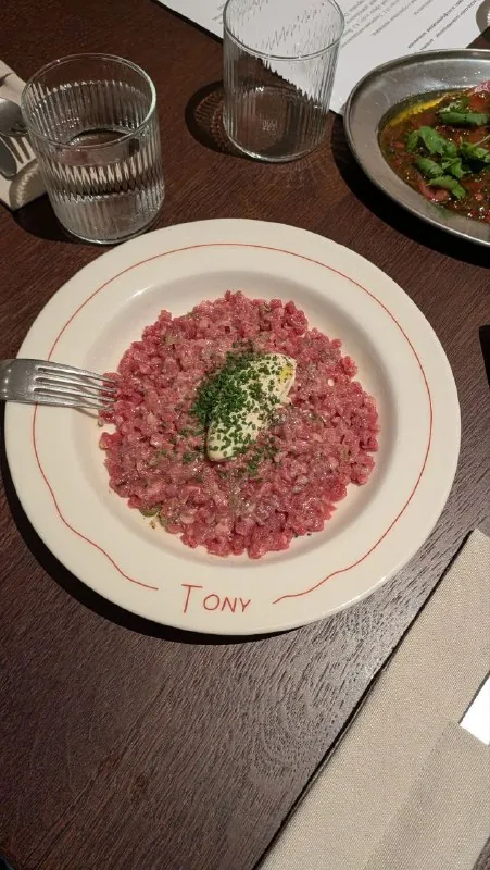 Тони в Озерном переулке