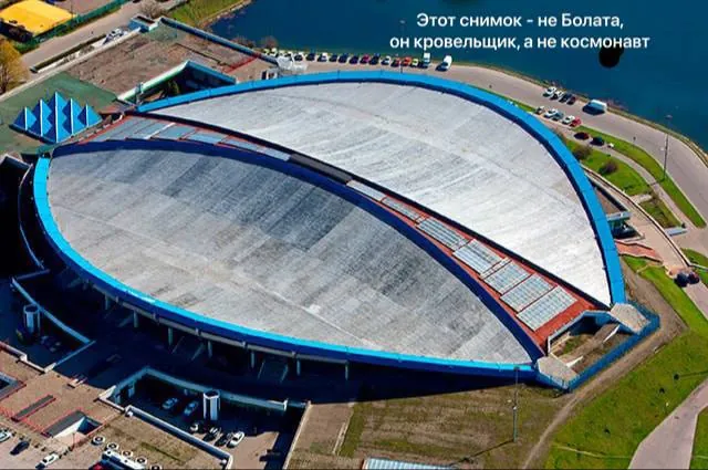 Побывать на крыше модернистского здания велотрека в Крылатском — мечта.