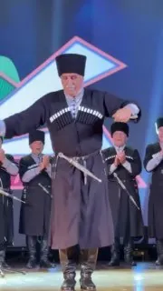 Чрезмерное знание порождает заблуждение, умственный хаос и в конечном счёте опустошение.