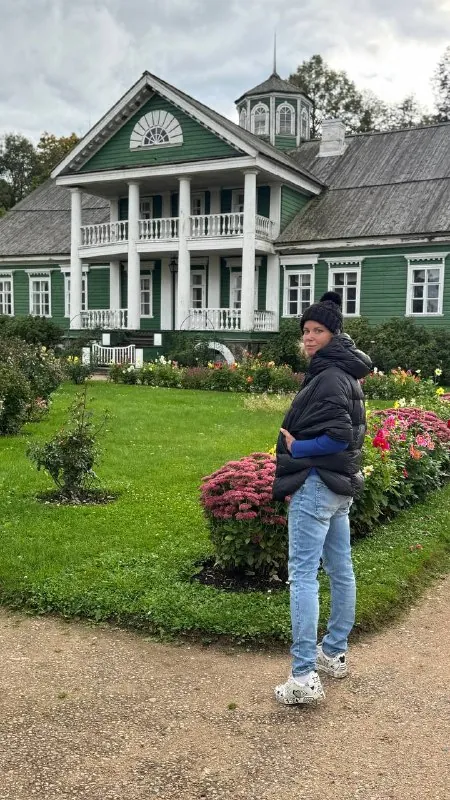 «Хочу также: сдавать дом на Эльбрусе, иметь пассивный доход и жить — не тужить 😋»