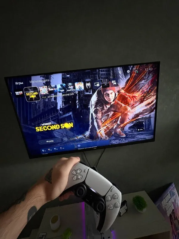 Спустя год после покупки PS5 Pro и Infamous: Second Son, я наконец-то ее перепрошел.