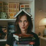 Книга с подругой