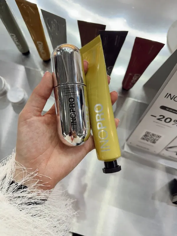 Сходила вчера на Intercharm, мне повезло и меня не затоптали!