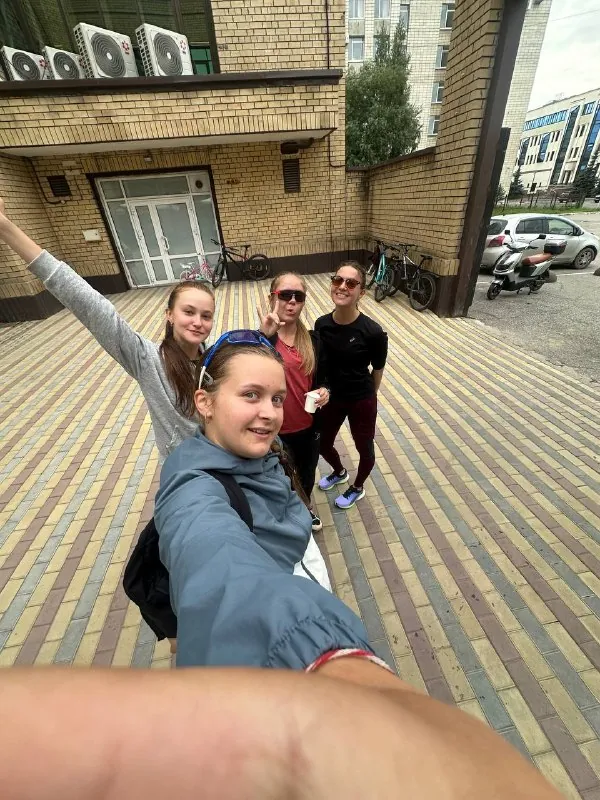 Бегаем и ходим на безалкогольные тусы 💅