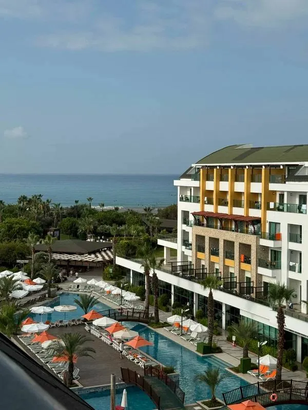 В этом году мы были в Турции, в новом для себя отеле — Port Nature Luxury Resort Hotel & Spa.