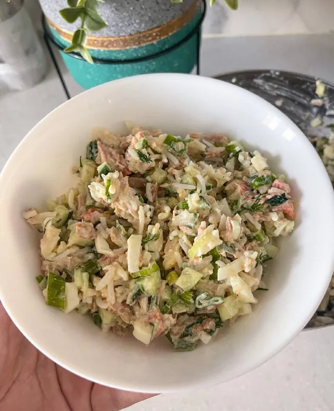 Вкусный и быстрый салат.
