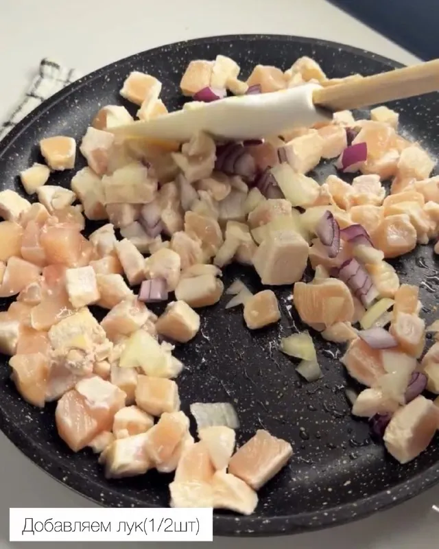 Картофельная запеканка с курицей и грибами