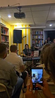 Сложно признаваться в любви, когда ты в отношениях уже 14 лет.