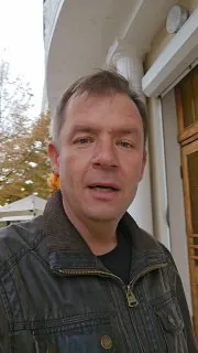 В пасмурный и тёплый субботний день торжественно и радостно прошел Живописно/фото/поэтически/музыкальный концерт…