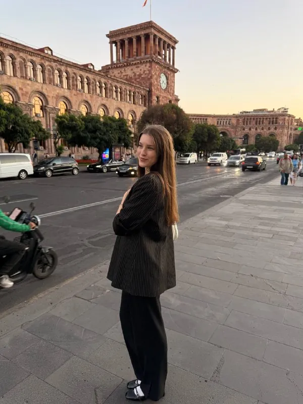 колорит Еревана в первый день!