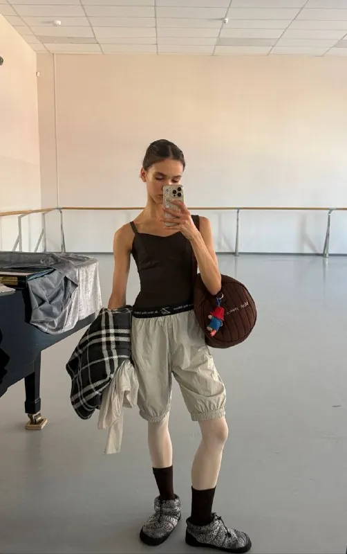 Я чувствую какой-то хоа-хоа-хоа вайб в этих фотках 🙈✨