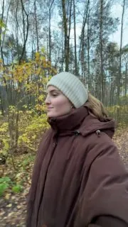 у нас рядом с домом есть лес, и я никогда не устану радоваться этому 🍂🤎