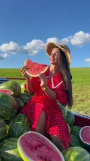 На днях выехала из дома поработать, немного разгрузить соцсети.