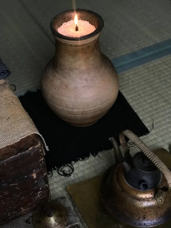 Ноябрь для погружения в царство мертвых.