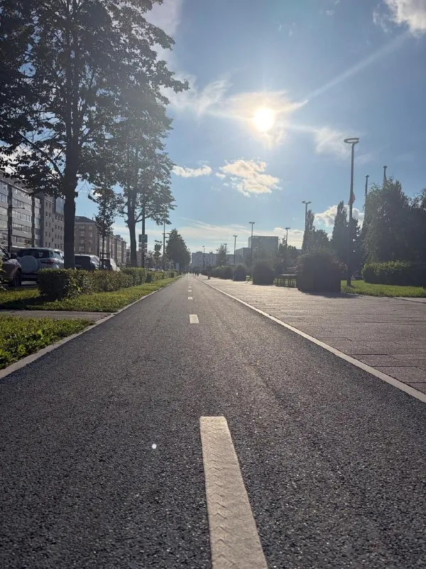 Подготовка к бегу 🏃‍♂️на длинные дистанции, например к марафону или полумарафону, может быть трудной и сложной.💪