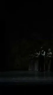 у павла глухова и максима севагина была непростая задача, поставить балет по чехову, но по-моему они замечательно…