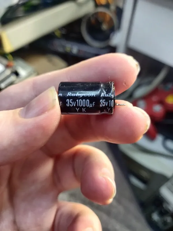 Ремонтируем монитор IBM PS/2 Type 8515.