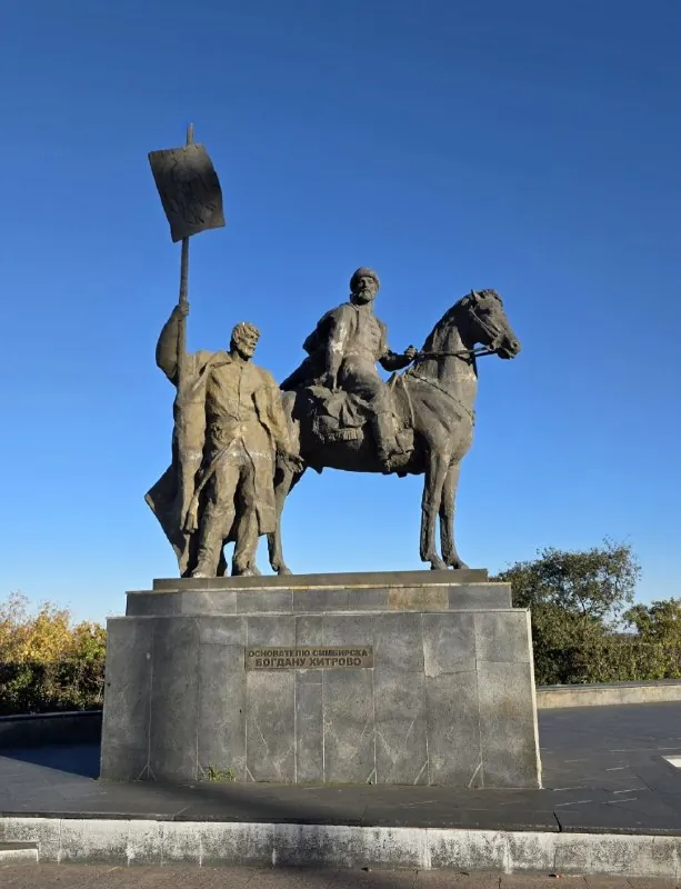 В самом центре Ульяновска спрятались девять миниатюрных бронзовых фигурок и у каждой свой характер и история.