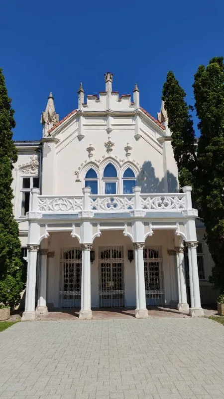 🔝Brunszvik-kastély, Beethoven Emlékmúzeum / Замок Брунсвик, мемориальный музей Бетховена